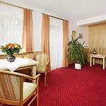 Restaurant Fruehlingsgarten Hotel