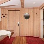 Restaurant Fruehlingsgarten Hotel 3*