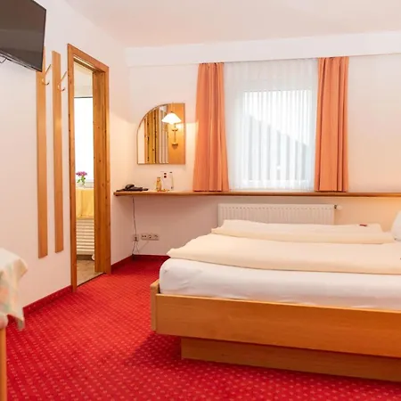 Restaurant Frühlingsgarten Hotel 3*